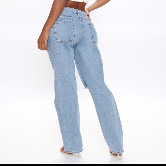 Go All Cut Out Slouch Fit Jeans - Light Blue Wash - Picture 3 of 6